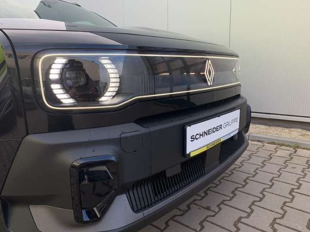 Fahrzeugbild eines Renault 4 E-TECH