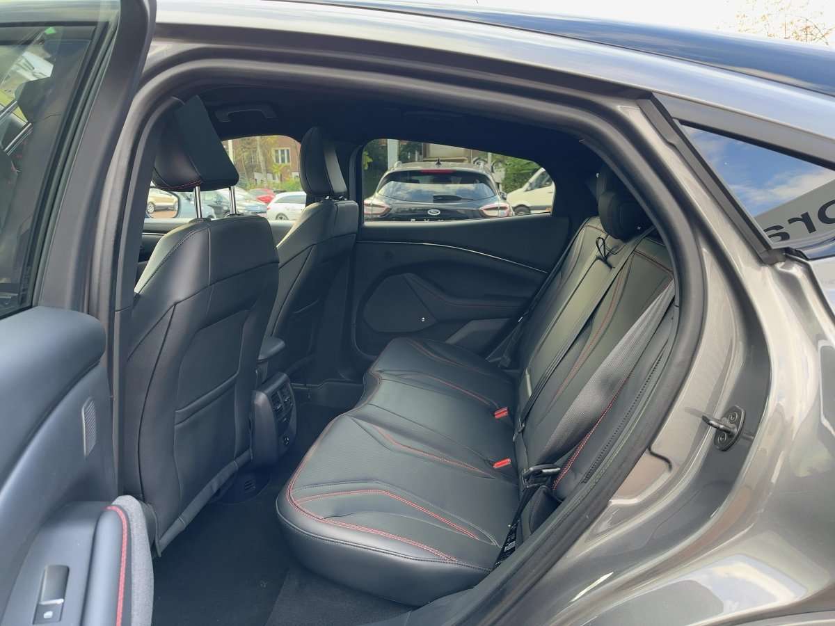 Fahrzeugbild eines Ford Mustang Mach-E