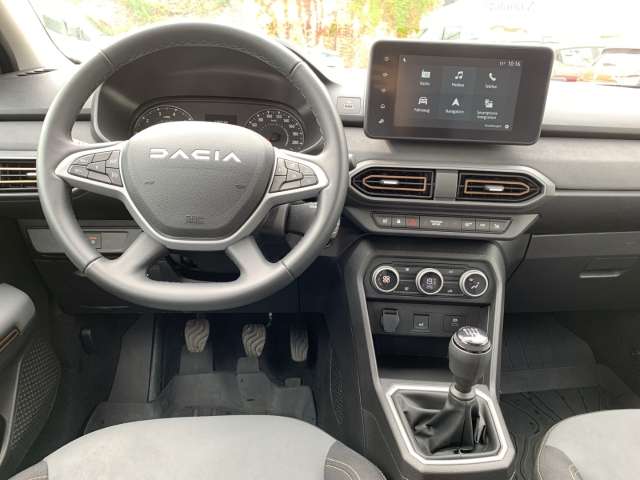 Fahrzeugbild eines Dacia Jogger