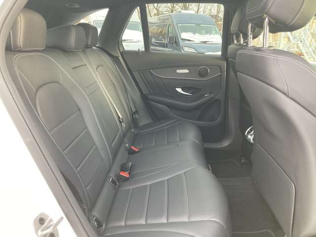 Fahrzeugbild eines Mercedes-Benz GLC