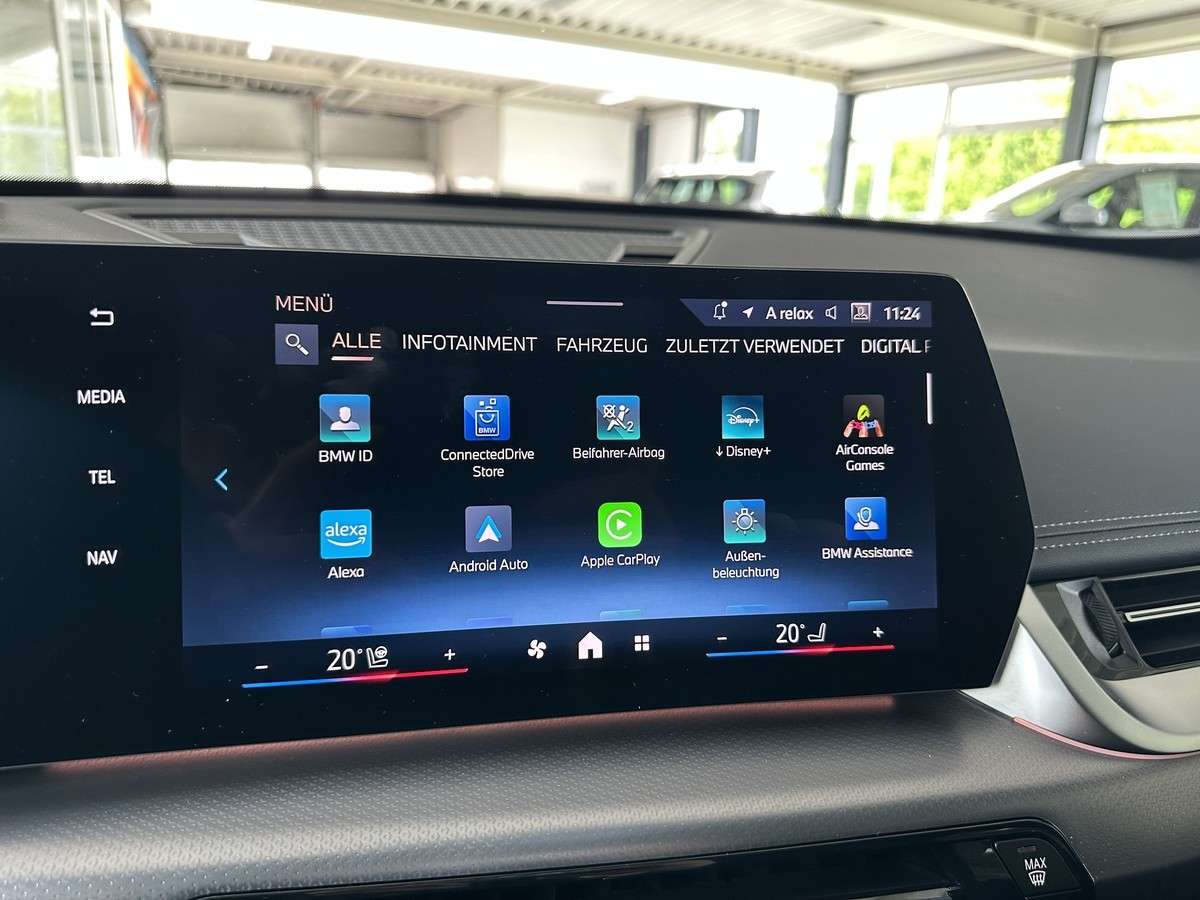 Fahrzeugbild eines BMW iX1