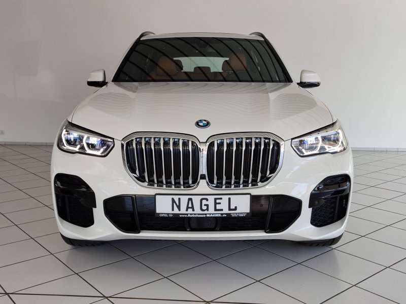 Fahrzeugbild eines BMW X5