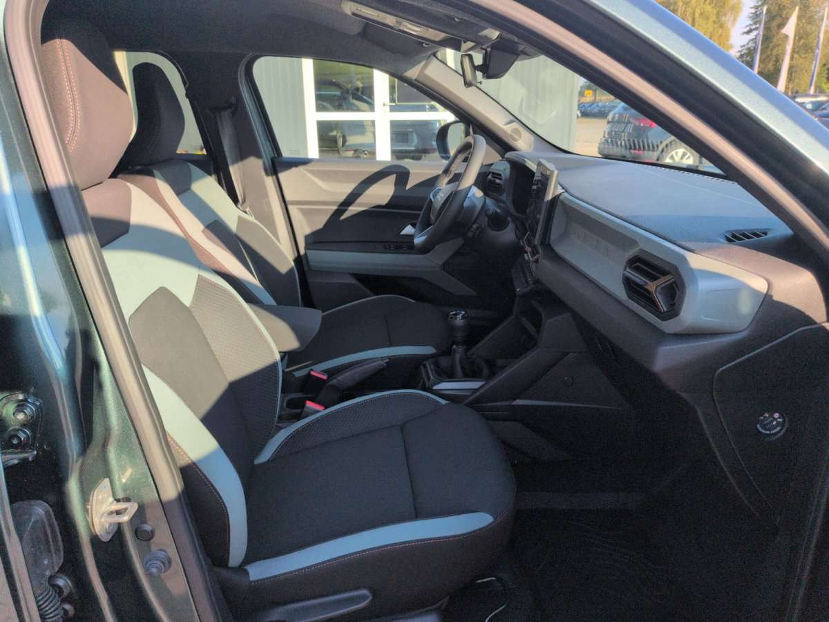 Fahrzeugbild eines Dacia Duster