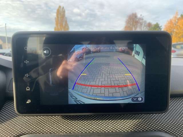 Fahrzeugbild eines Dacia Sandero