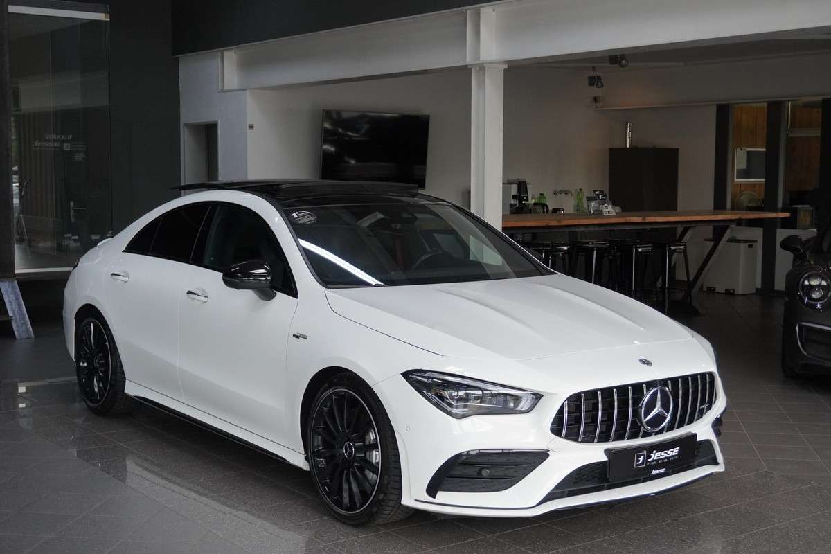 Fahrzeugbild eines Mercedes-Benz CLA