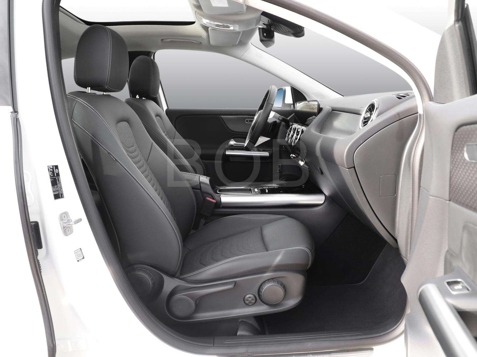 Fahrzeugbild eines Mercedes-Benz GLA