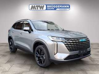 Schräge Frontansicht auf einen GWM Haval H6 , freigestellt