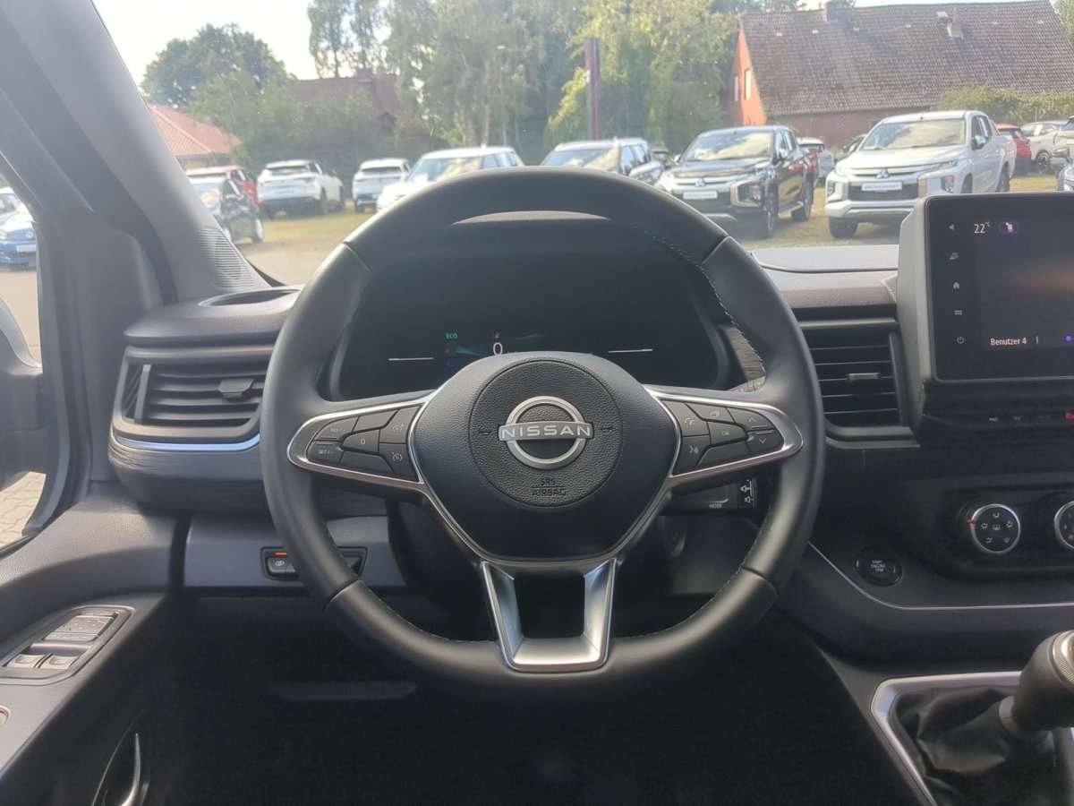 Fahrzeugbild eines Nissan Primastar