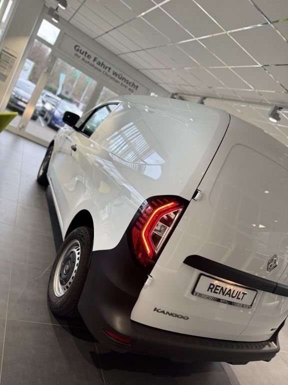 Fahrzeugbild eines Renault Kangoo E-TECH