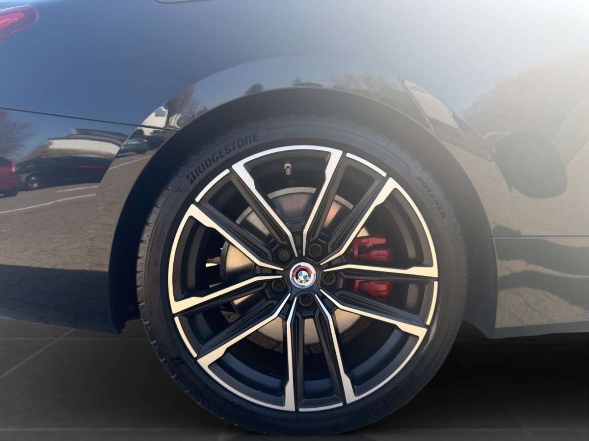 Fahrzeugbild eines BMW 4er-Reihe