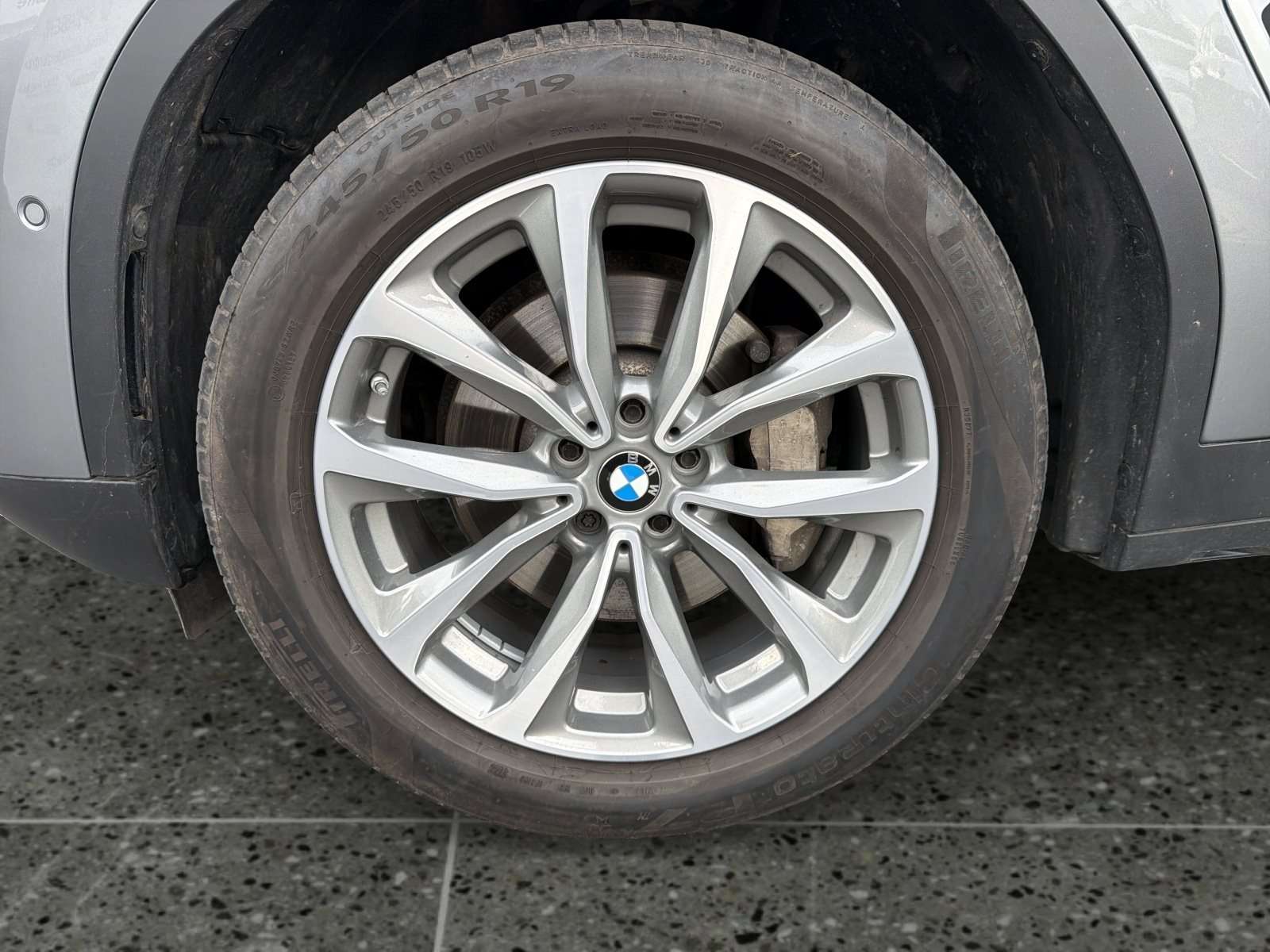 Fahrzeugbild eines BMW X3