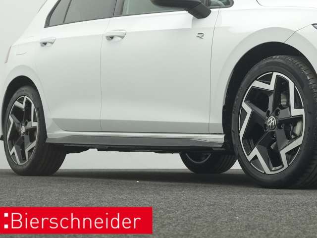 Fahrzeugbild eines Volkswagen Golf