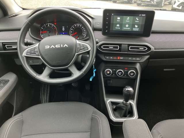 Fahrzeugbild eines Dacia Jogger