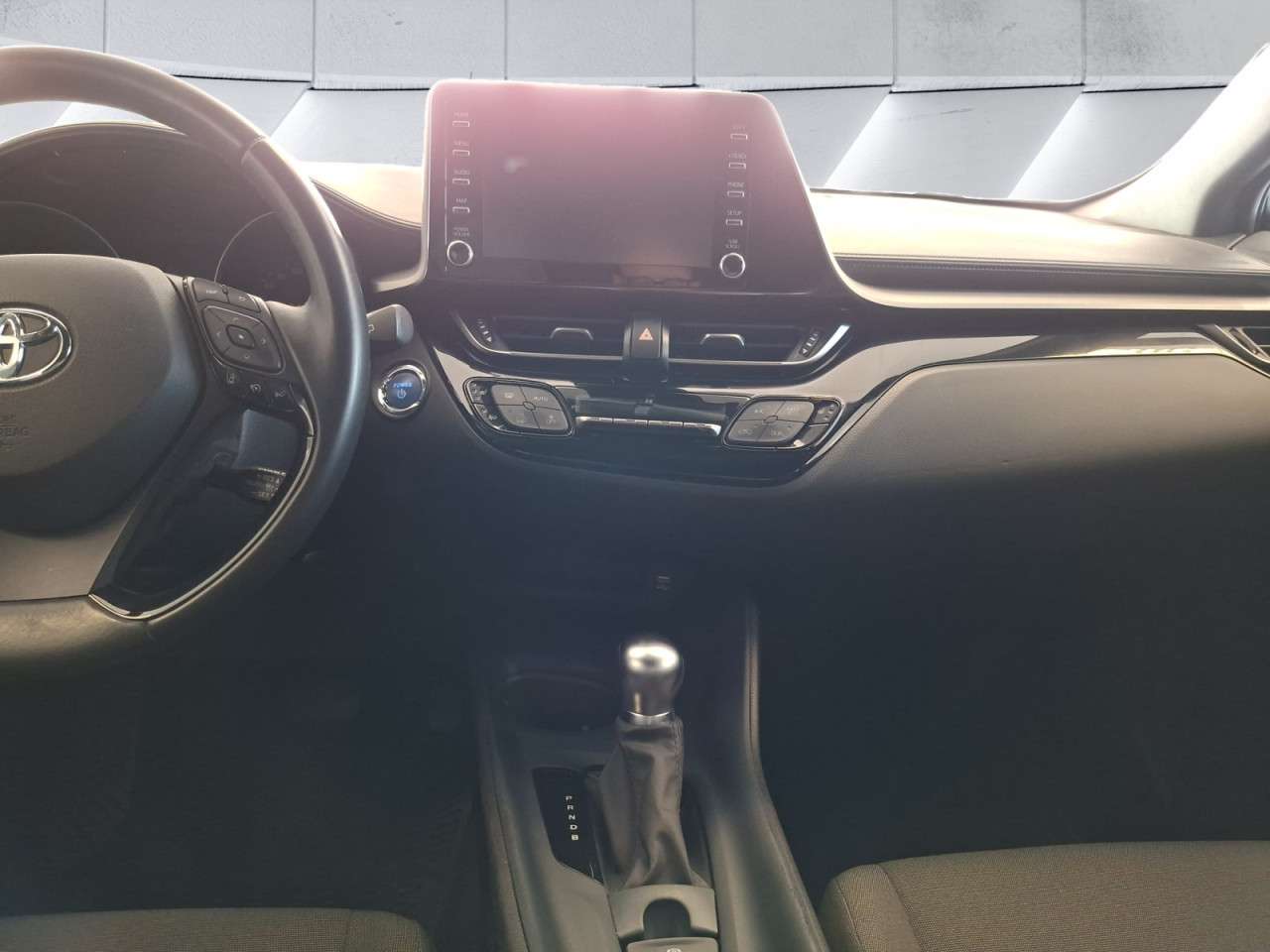Fahrzeugbild eines Toyota C-HR