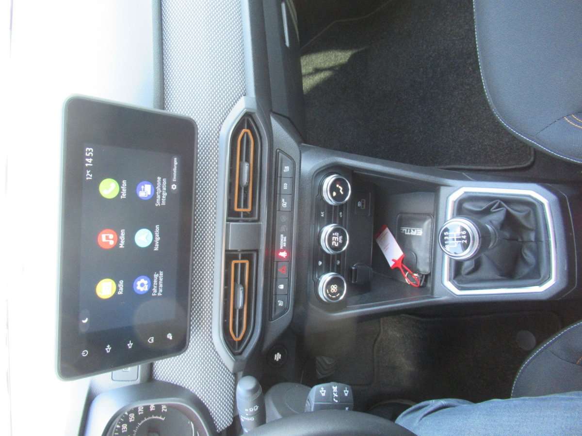 Fahrzeugbild eines Dacia Sandero