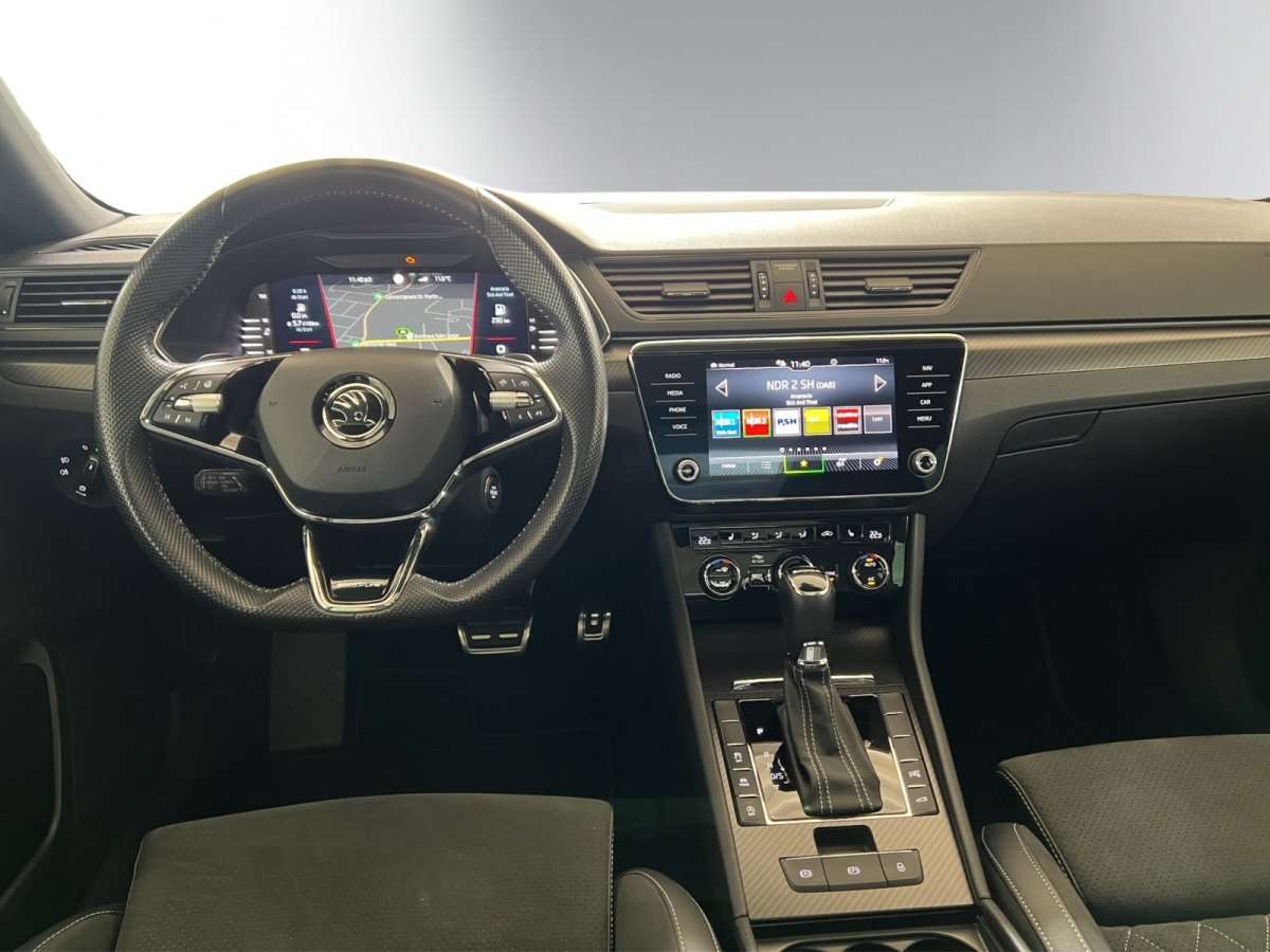 Fahrzeugbild eines Skoda Superb