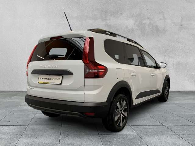 Fahrzeugbild eines Dacia Jogger