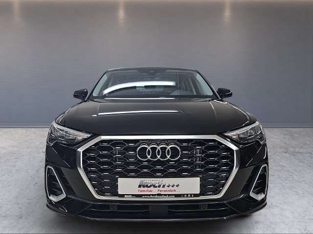 Fahrzeugbild eines Audi Q3