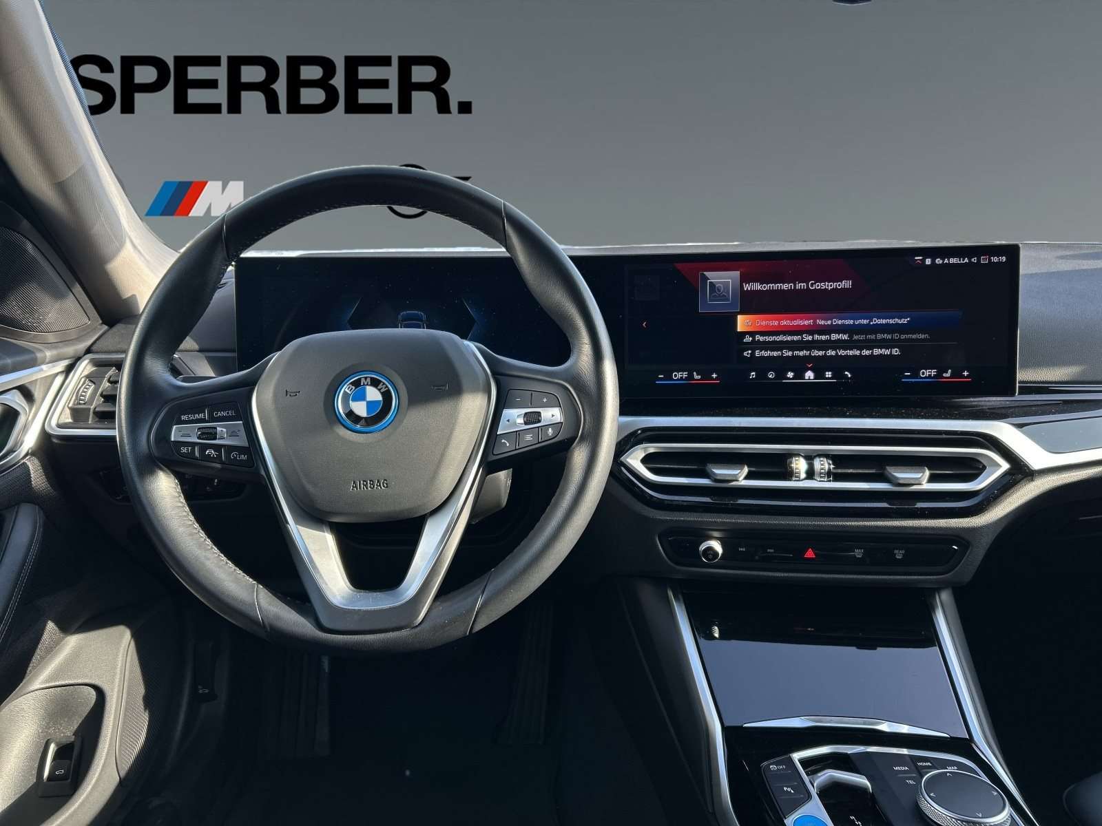 Fahrzeugbild eines BMW i4