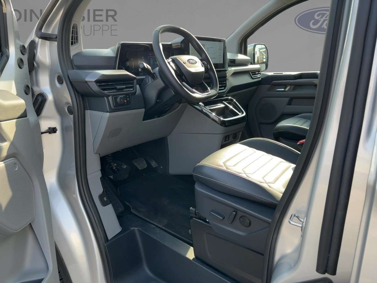 Fahrzeugbild eines Ford Tourneo Custom