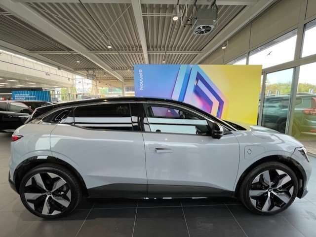 Fahrzeugbild eines Renault Megane E-TECH
