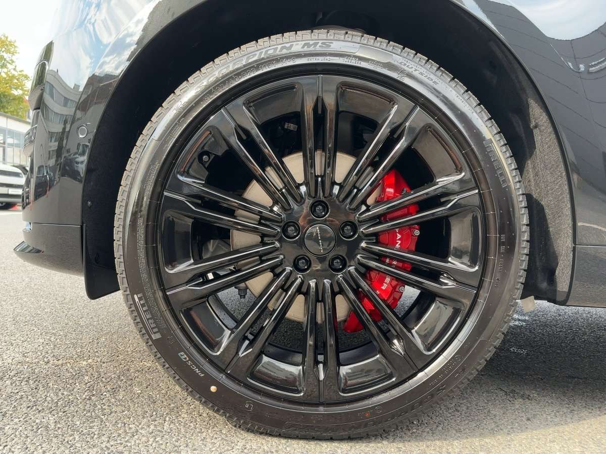 Fahrzeugbild eines Land Rover Range Rover Sport