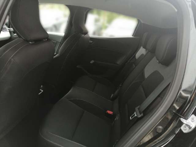 Fahrzeugbild eines Mitsubishi Colt