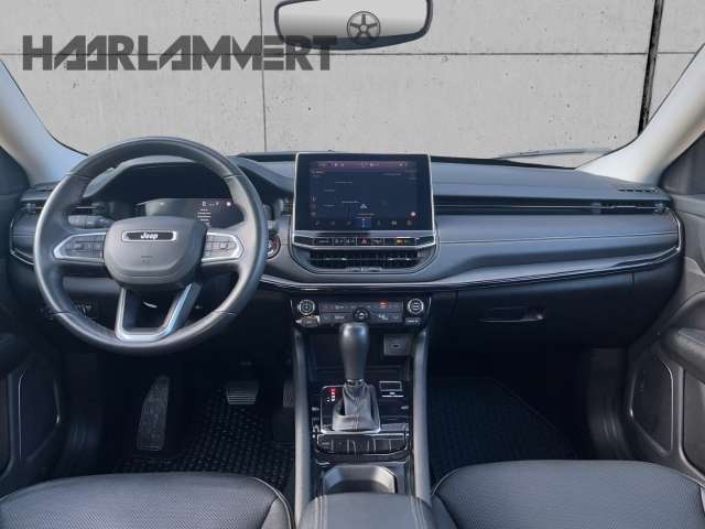 Fahrzeugbild eines Jeep Compass