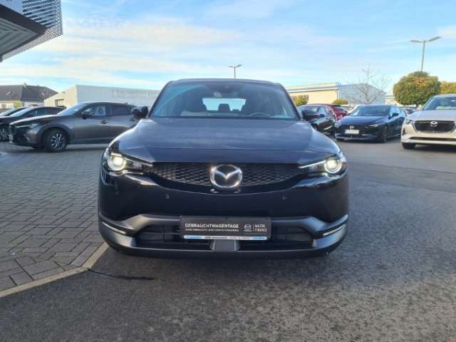 Fahrzeugbild eines Mazda MX-30