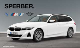 Schräge Frontansicht auf einen BMW 3er-Reihe , freigestellt