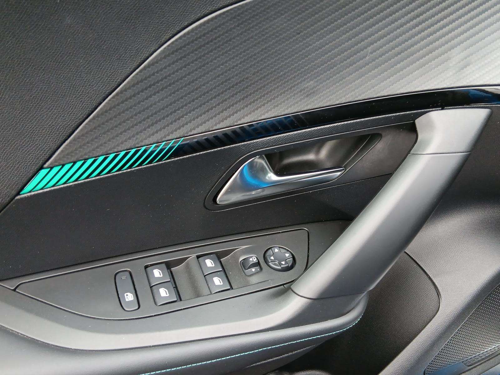 Fahrzeugbild eines Peugeot 2008