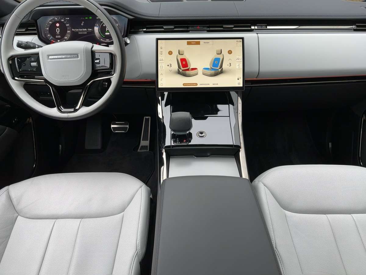 Fahrzeugbild eines Land Rover Range Rover Sport