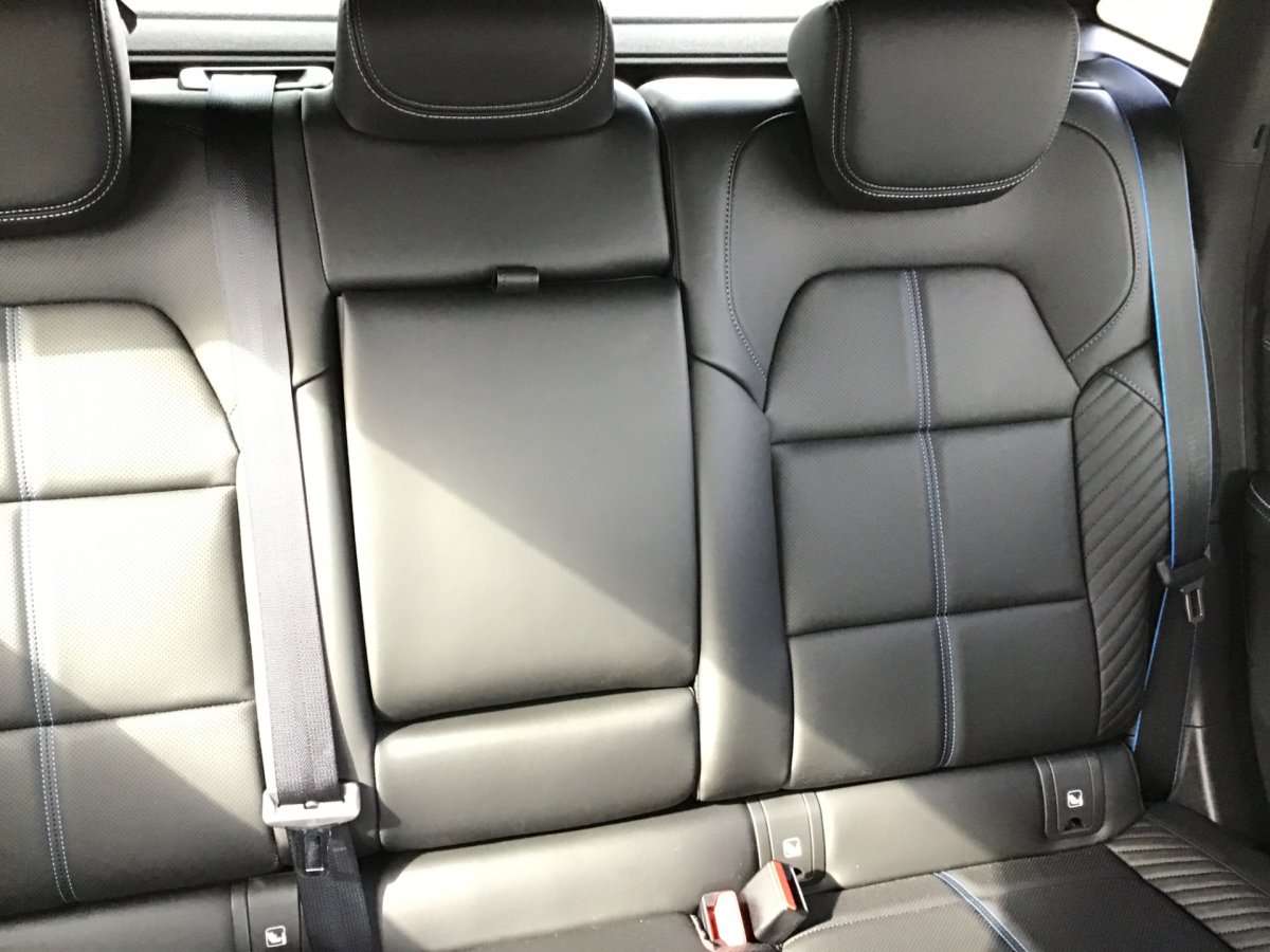 Fahrzeugbild eines Renault Arkana