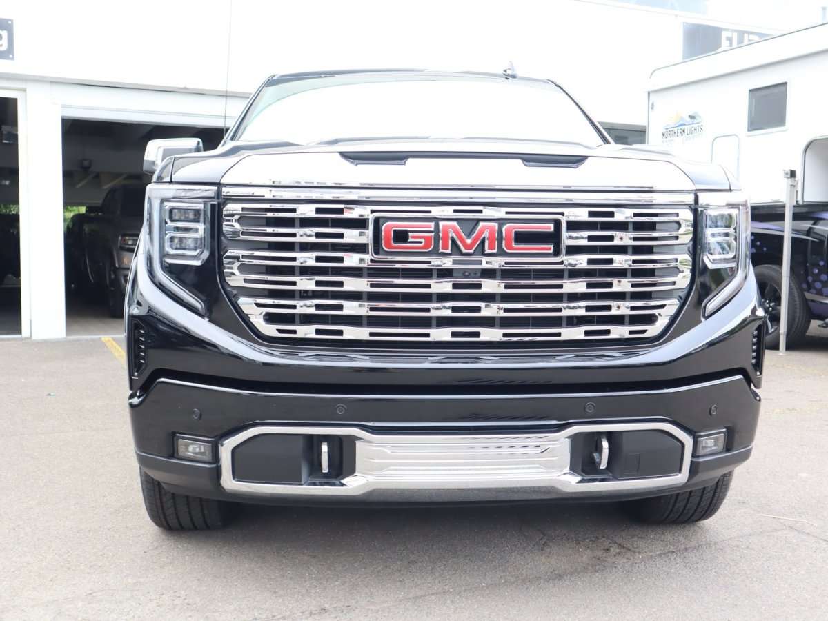 Fahrzeugbild eines GMC Sierra