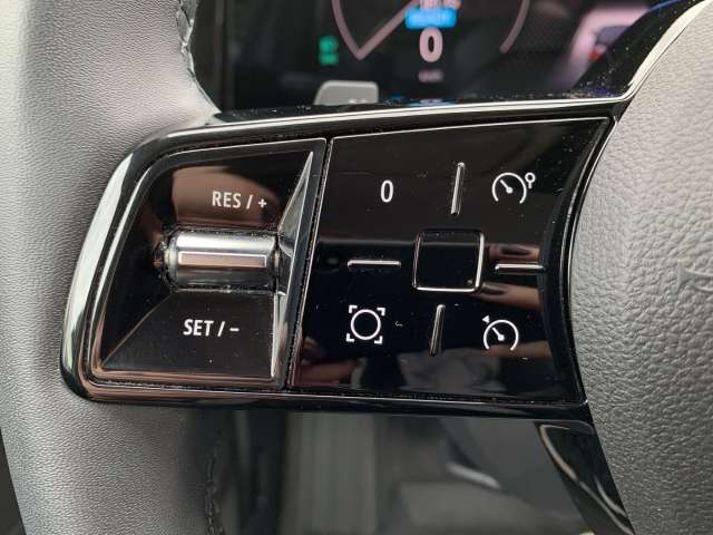 Fahrzeugbild eines Renault Megane E-TECH
