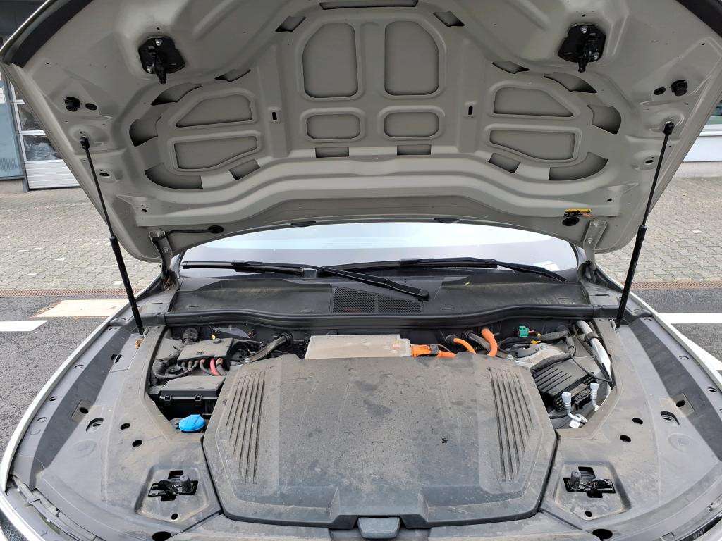 Fahrzeugbild eines Audi e-tron