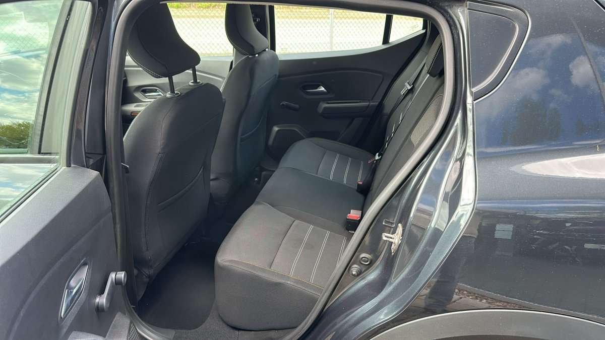Fahrzeugbild eines Dacia Sandero