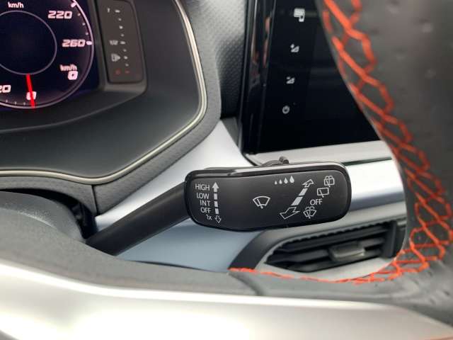 Fahrzeugbild eines SEAT Ibiza