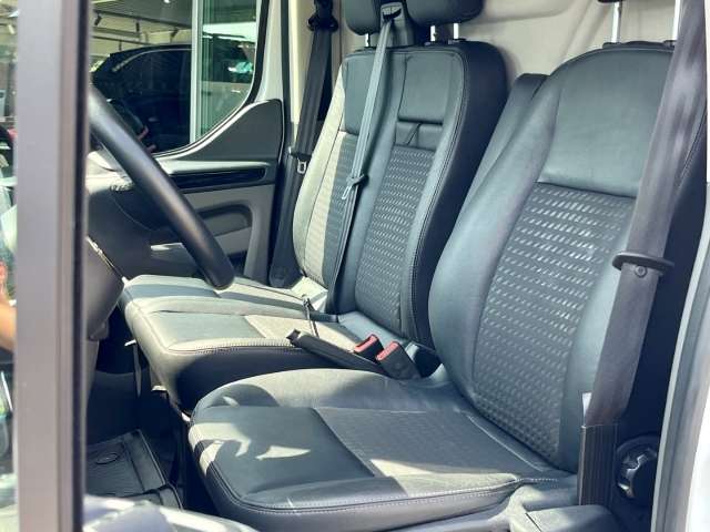 Fahrzeugbild eines Ford Transit Custom