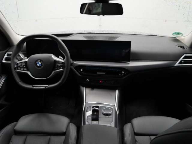 Fahrzeugbild eines BMW 3er-Reihe