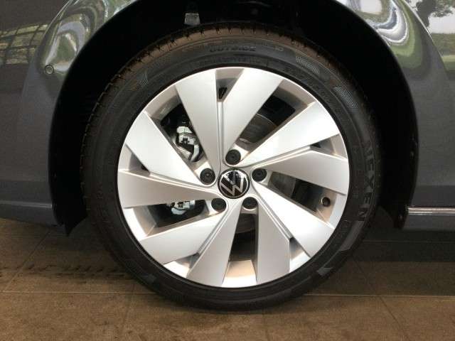 Fahrzeugbild eines Volkswagen Golf