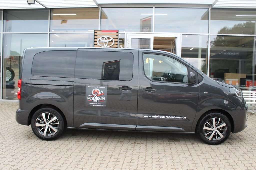 Fahrzeugbild eines Toyota Proace