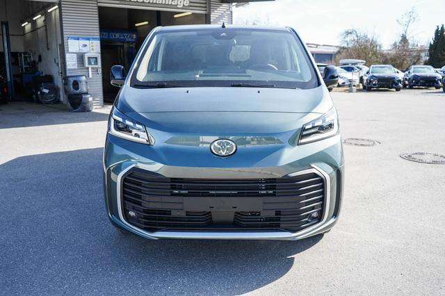 Fahrzeugbild eines Toyota Proace