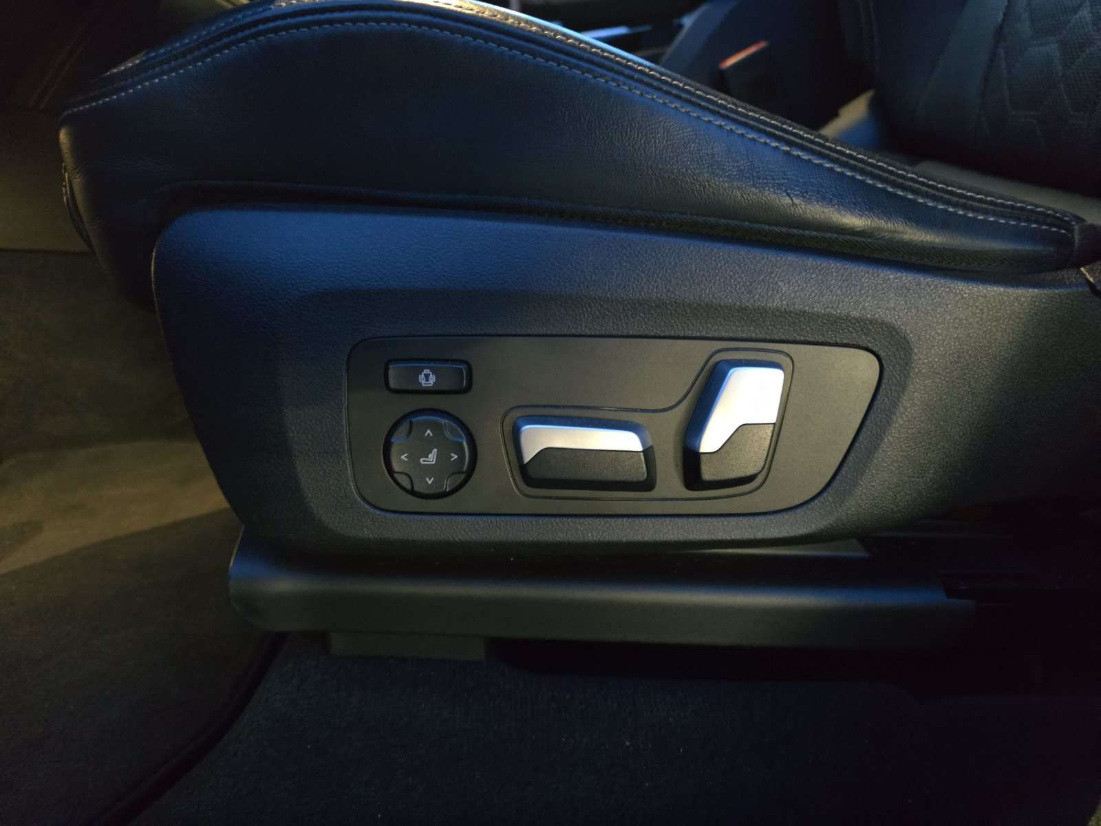 Fahrzeugbild eines BMW X3