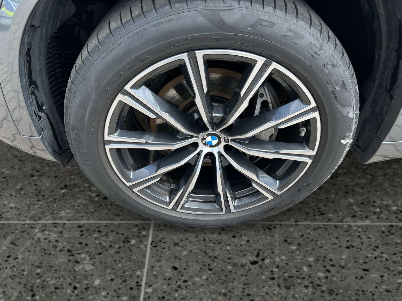 Fahrzeugbild eines BMW X5