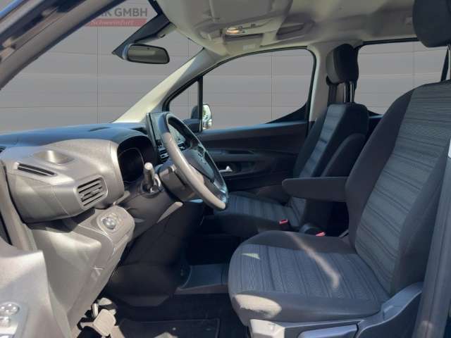 Fahrzeugbild eines Opel Combo Life