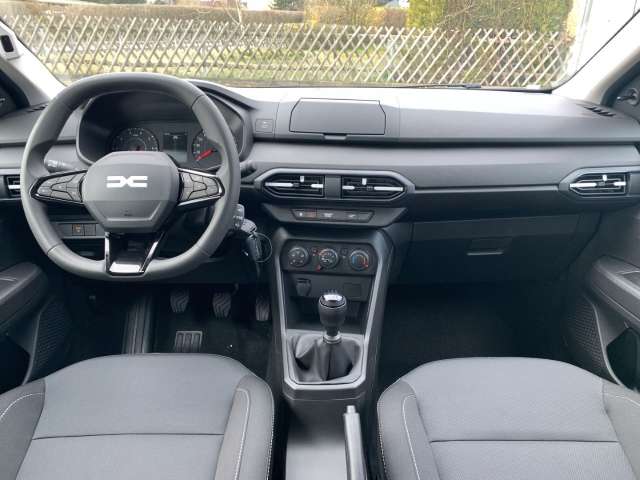 Fahrzeugbild eines Dacia Sandero