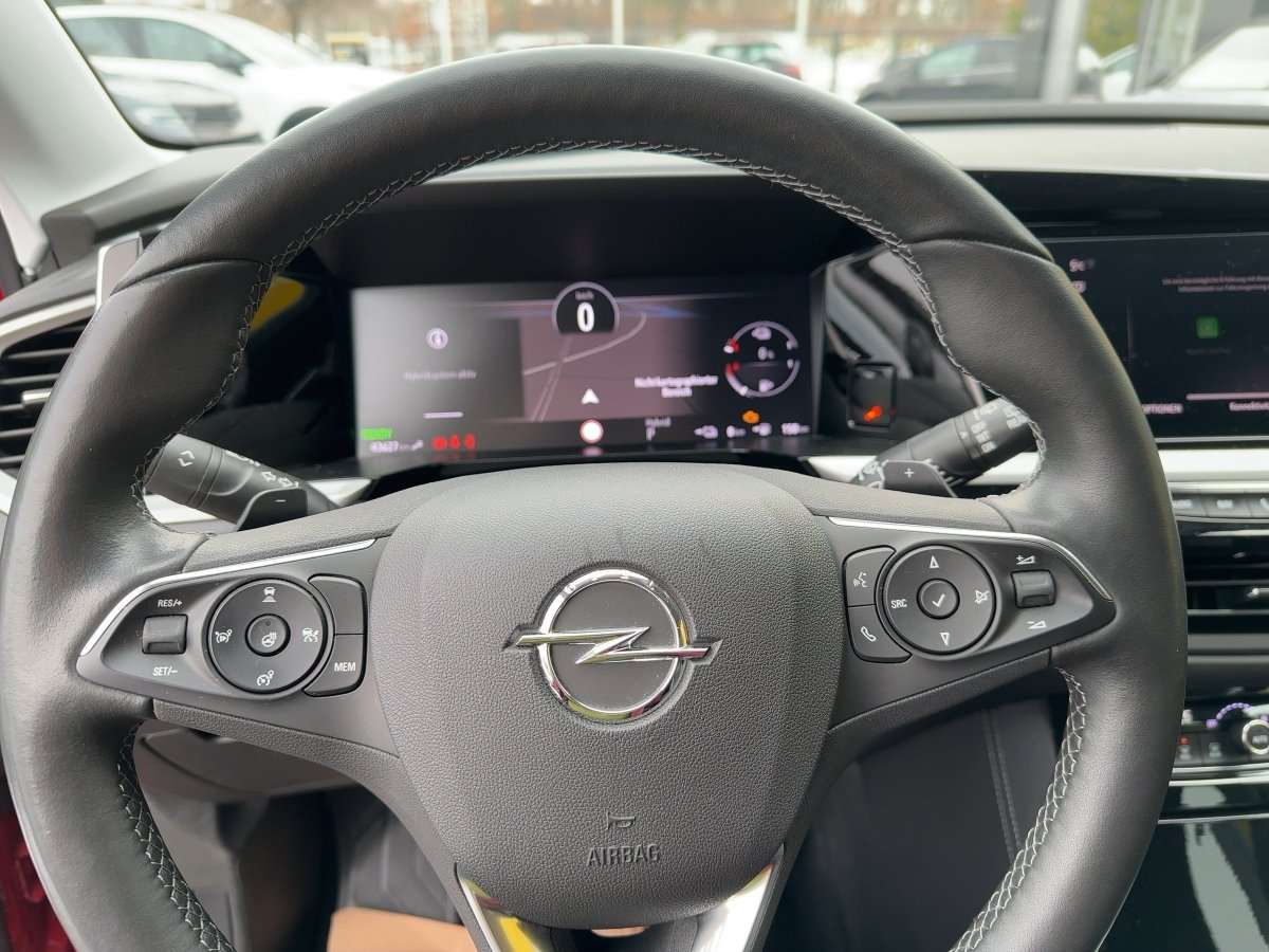 Fahrzeugbild eines Opel Grandland X