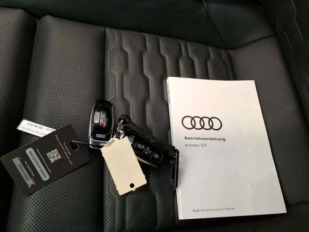 Fahrzeugbild eines Audi e-tron GT