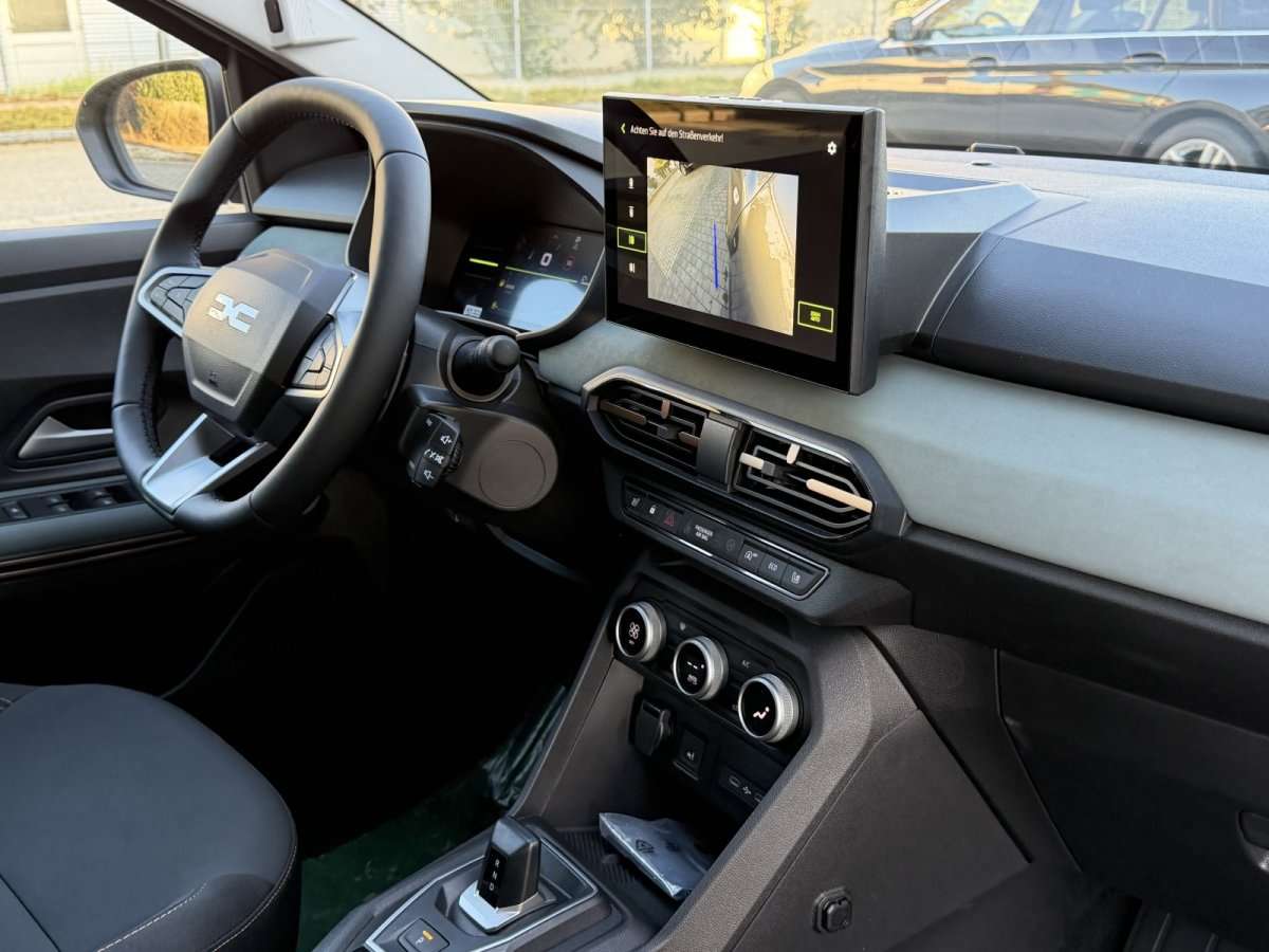 Fahrzeugbild eines Dacia Sandero